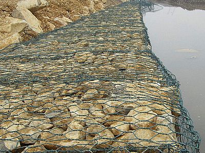 雷諾護(hù)墊 雷諾護(hù)墊