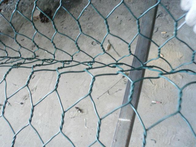 覆塑石籠網(wǎng)