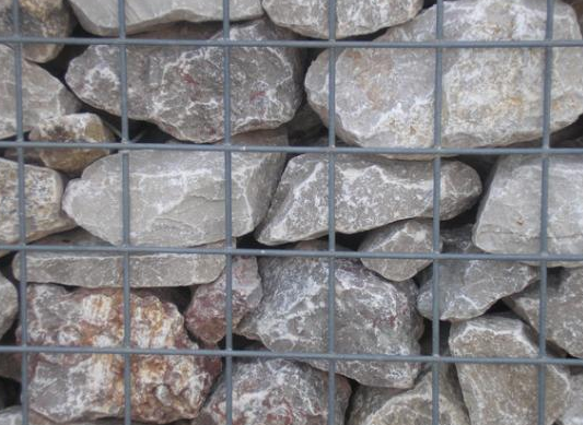 格賓籠在安裝時(shí)應(yīng)該注意哪些問(wèn)題